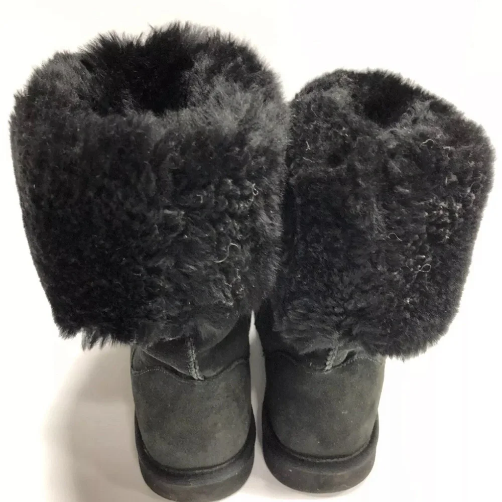UGG Women's Fluff Mini Boot Black Suede Size 7 M